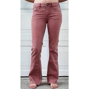 FREE PEOPLE Vintage Pink Flare Leg Low-Rise Denim Jeans Long Size 31
